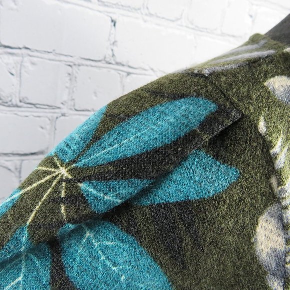 Women's Print Dress with Bell Cap Sleeves - Picture 3 of 4